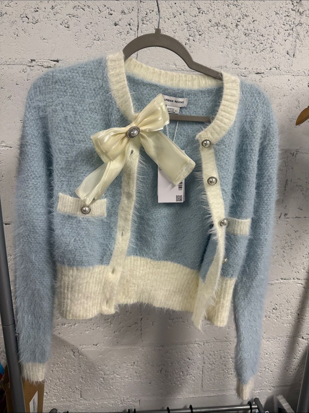 Women's Pale Blue & Cream Bow-Accent Fuzzy Cardigan Urban Revivo NWT Size XS Bow